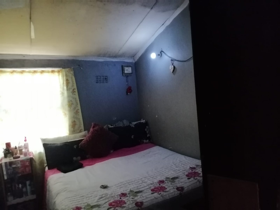 1 Bedroom Property for Sale in Kalkfontein Western Cape
